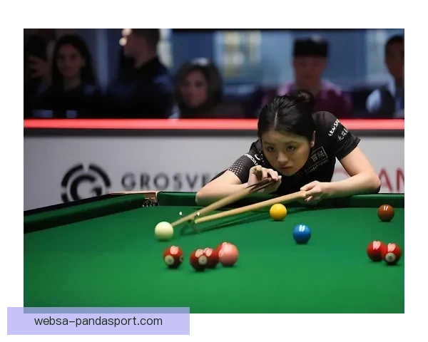 英锦赛决赛激战精彩瞬间全程回顾与球员表现分析